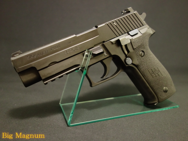 P226 Railed Frame Evolution2 モデルガン